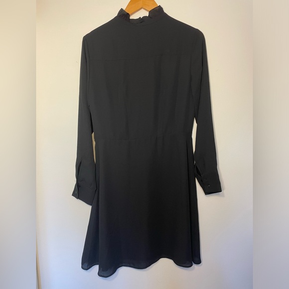 43-NWT H & M Black Long Sleeve Dress Button Up with Frills Size Medium - Picture 2 of 12